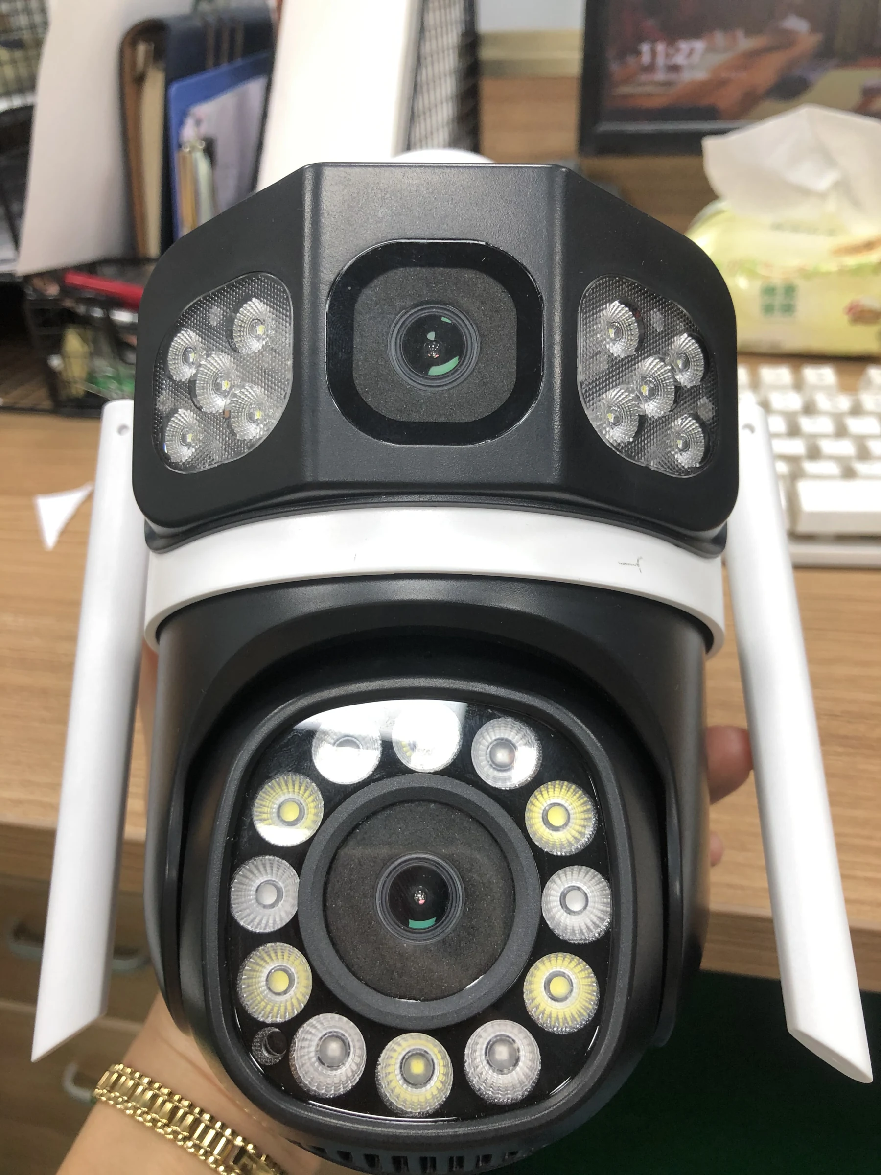Surveillance camera BP7-4G