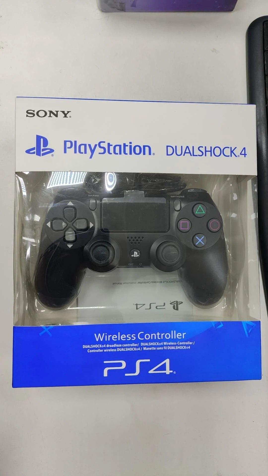 Игровой контроллер PS4